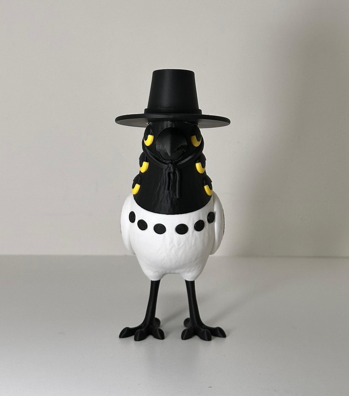 Sussy The Magpie K-Pop Demon Hunters Figure
