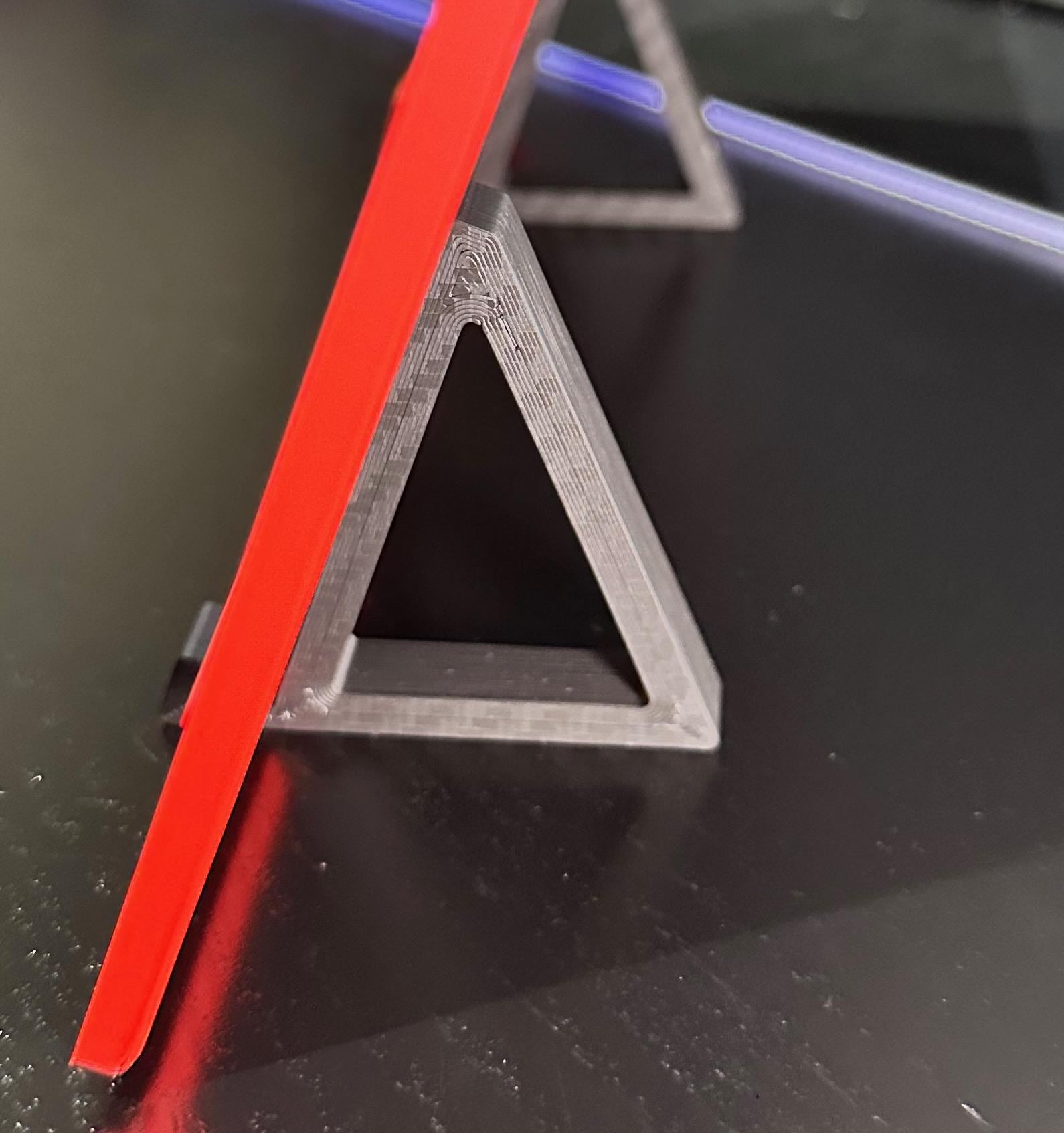 F1 Calendar 2026 Season – Carbon Fibre Texture
